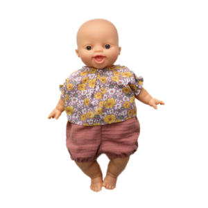 Minikane babypop met blouse en bloomer